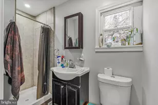 41 N Keystone Ave, Upper Darby, PA 19082 - Photo 16