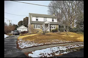 1327 Kendall Rd, Swarthmore, PA 19081 - Photo 1