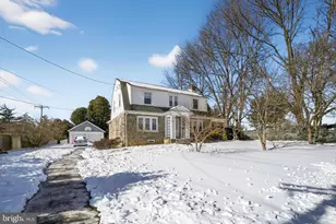 1327 Kendall Rd, Swarthmore, PA 19081 - Photo 2