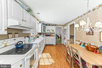 472 Larchwood Road, Springfield, PA 19064 - Photo 8