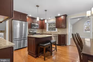 302 Governors Dr, Wallingford, PA 19086 - Photo 8