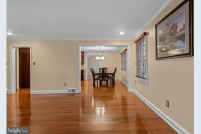 302 Governors Drive, Wallingford, PA 19086 - Photo 4