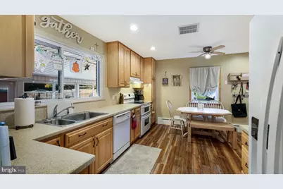 93 Patricia Place, Media, PA 19063 - Photo 6