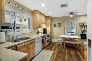 93 Patricia Pl, Media, PA 19063 - Photo 6