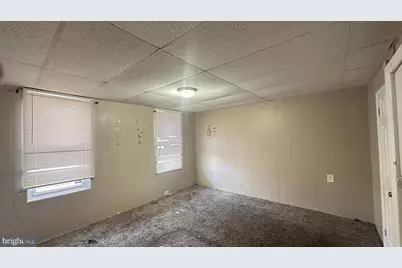 104 S 3rd Street, Darby, PA 19023 - Photo 4