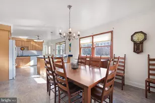 2416 W Colonial Dr, Upper Chichester, PA 19061 - Photo 10