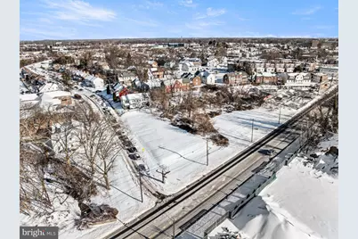 917 Meadow Lane, Chester, PA 19013 - Photo 4