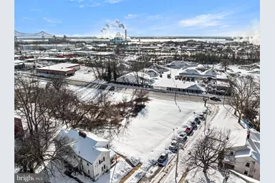 917 Meadow Lane, Chester, PA 19013 - Photo 2