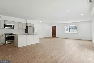 2034 Locust Street, Upper Chichester, PA 19061 - Photo 10