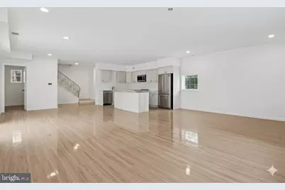 2034 Locust Street, Upper Chichester, PA 19061 - Photo 4