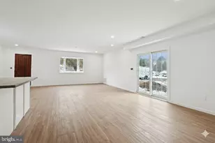 2034 Locust St, Upper Chichester, PA 19061 - Photo 8