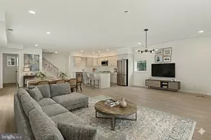 2034 Locust St, Upper Chichester, PA 19061 - Photo 2