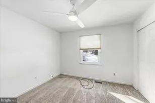 1103 Red Oak Dr, Garnet Valley, PA 19060 - Photo 32