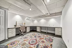 1103 Red Oak Dr, Garnet Valley, PA 19060 - Photo 36