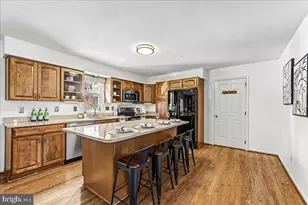 1103 Red Oak Dr, Garnet Valley, PA 19060 - Photo 16