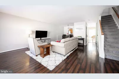 4423 Somerset, Upper Chichester, PA 19014 - Photo 4