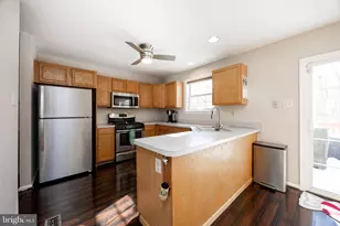 4423 Somerset, Upper Chichester, PA 19014 - Photo 10