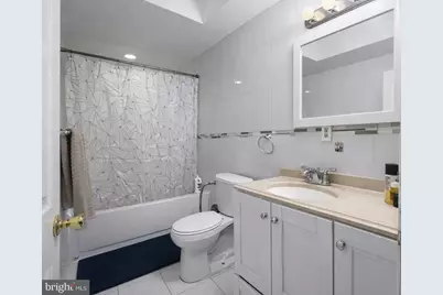 85 S Harwood Avenue, Upper Darby, PA 19082 - Photo 8