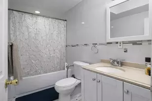 85 S Harwood Ave, Upper Darby, PA 19082 - Photo 8