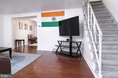 85 S Harwood Avenue, Upper Darby, PA 19082 - Photo 2