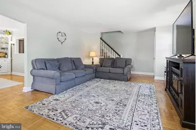 419 W Grays Avenue, Glenolden, PA 19036 - Photo 2