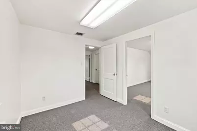 121 N Eagle Road, Havertown, PA 19083 - Photo 12