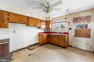 112 Butt Ln, Aston, PA 19014 - Photo 8