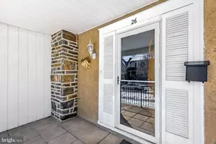 26 E Turnbull Ave, Havertown, PA 19083 - Photo 2
