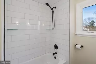 208 S Pennell Rd, Media, PA 19063 - Photo 36