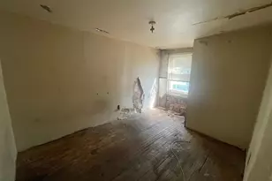 1037 McDowell Ave, Chester, PA 19013 - Photo 8