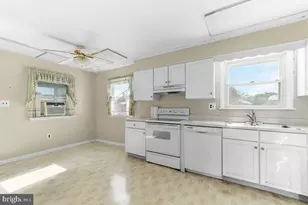 641 W Sproul Rd, Springfield, PA 19064 - Photo 22