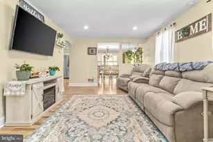 10 Sheridan Ln, Aston, PA 19014 - Photo 4