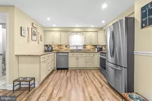 10 Sheridan Ln, Aston, PA 19014 - Photo 10