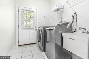 4 Greystone Cir, Newtown Square, PA 19073 - Photo 36