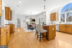 4 Greystone Cir, Newtown Square, PA 19073 - Photo 10