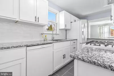 240 Upland Road, Brookhaven, PA 19015 - Photo 10