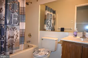 613 St Anthony Ln, Upper Darby, PA 19082 - Photo 24