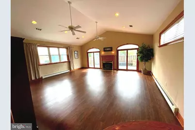 712 E Macdade Boulevard, Folsom, PA 19033 - Photo 18