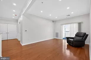 1014 Creekside Dr, Brookhaven, PA 19015 - Photo 6