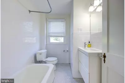 273 S Devon Avenue, Wayne, PA 19087 - Photo 22