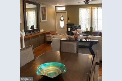 29 E Wyncliffe Avenue, Clifton Heights, PA 19018 - Photo 2