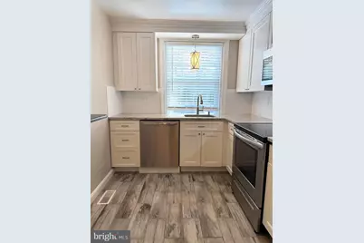 500 E Lancaster Avenue #117A, Wayne, PA 19087 - Photo 2