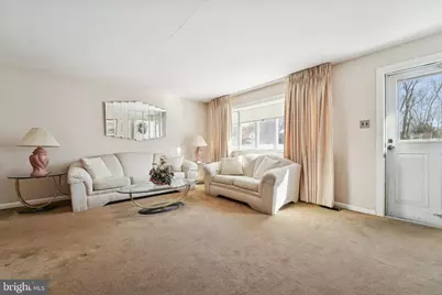 701 Cambridge Road, Brookhaven, PA 19015 - Photo 2