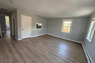 27 Wallingford Ave, Wallingford, PA 19086 - Photo 2