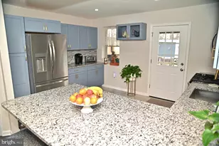 8102 Arlington Ave, Upper Darby, PA 19082 - Photo 14