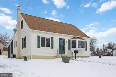 4201 Chandler Drive, Brookhaven, PA 19015 - Photo 2