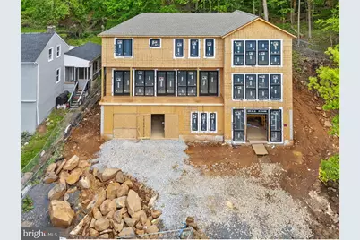 810 Maple Lane, Aston, PA 19014 - Photo 4