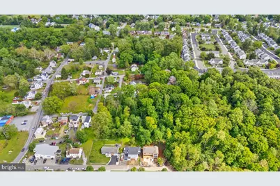 810 Maple Lane, Aston, PA 19014 - Photo 8