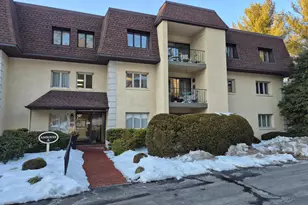 201A Summit Dr, Bryn Mawr, PA 19010 - Photo 1