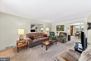 238 Westpark Ln, Clifton Heights, PA 19018 - Photo 4